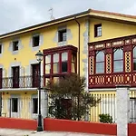 La Casona & Castro Urdiales Hotel *
