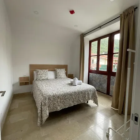 La Casona & Castro Urdiales * Otañes