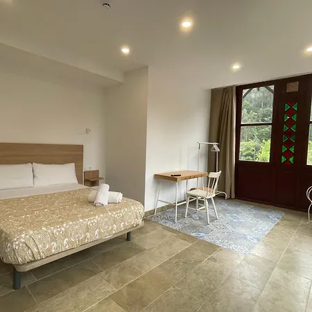 La Casona & Castro Urdiales * Otañes