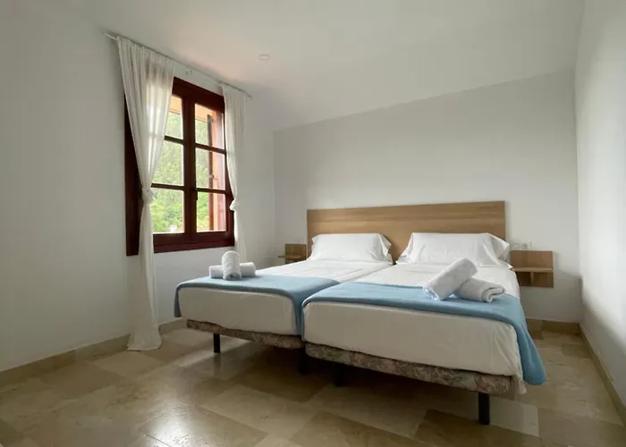 La Casona & Castro Urdiales *