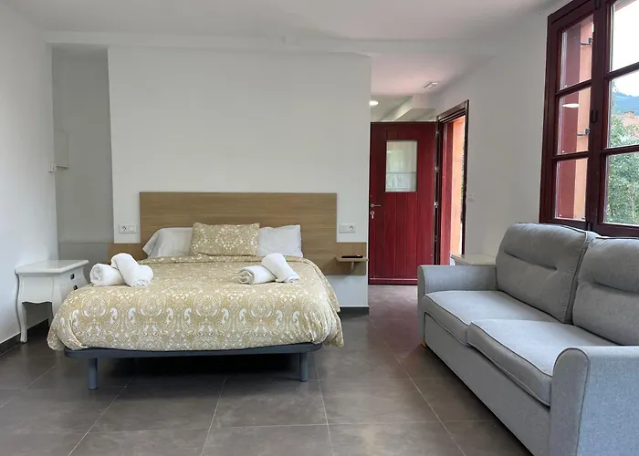 La Casona & Castro Urdiales * Otañes