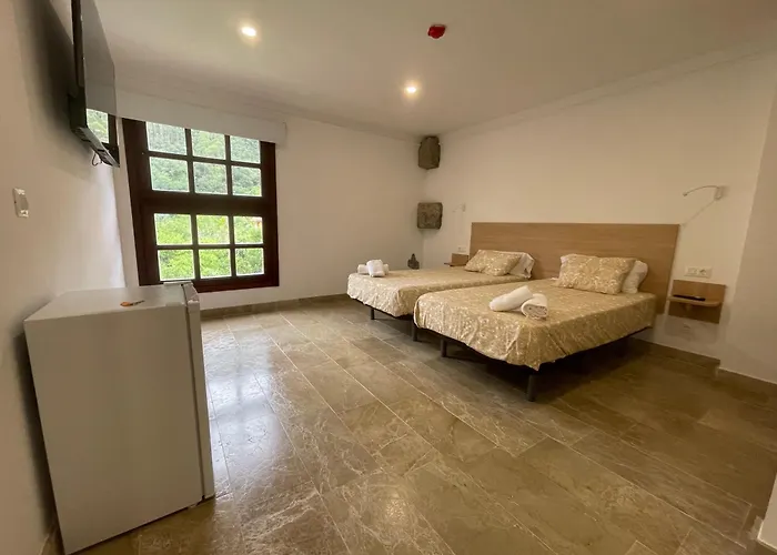 La Casona & Castro Urdiales Otañes